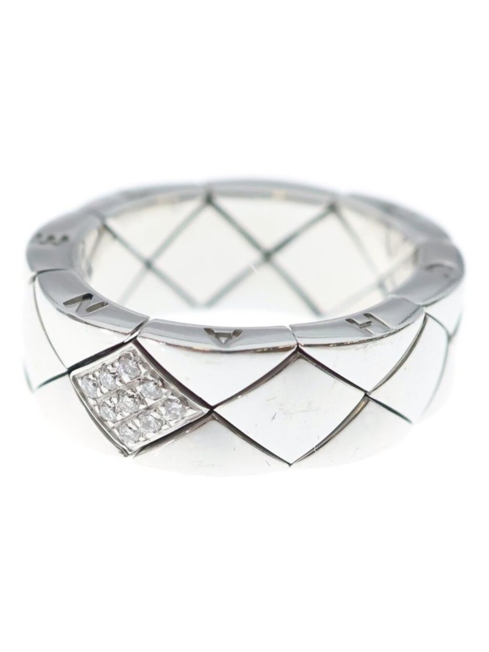 Chanel Quilted Diamond Ring White Gold Silver